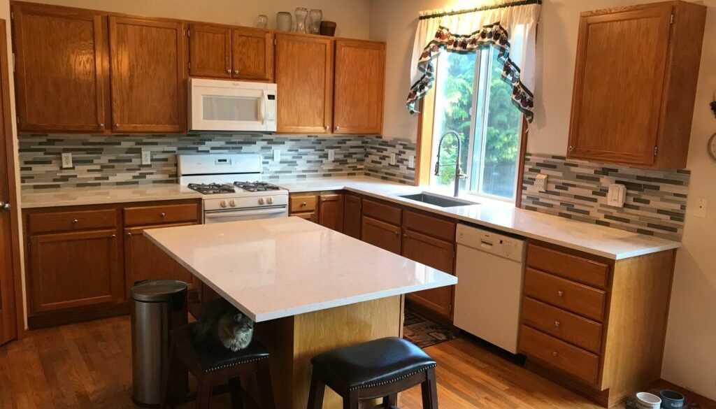Kitchen 1.jpg